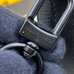 Louis Vuitton Steamer Messenger M57307 Black